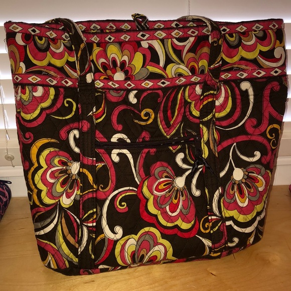 Vera Bradley Handbags - Vera Bradley Large Tote Bag